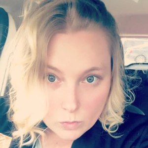 Meet your Posher, Cassie